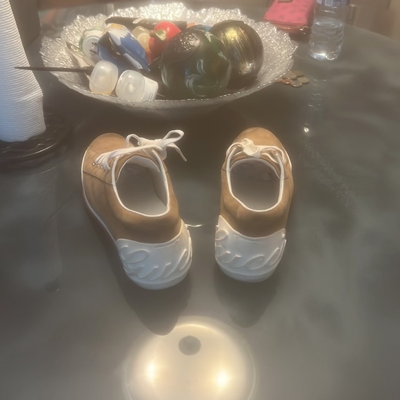 Gucci - Picture 3 of 4